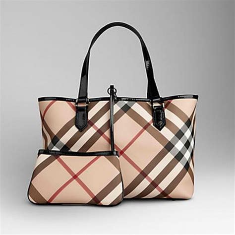 borse burberry contraffatte|are burberry bags real.